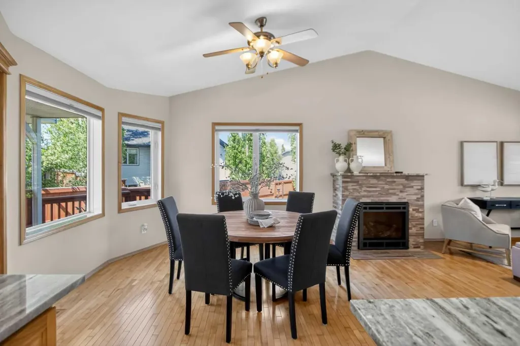 58 Aspen Circle Strathmore AB T1P 1X8