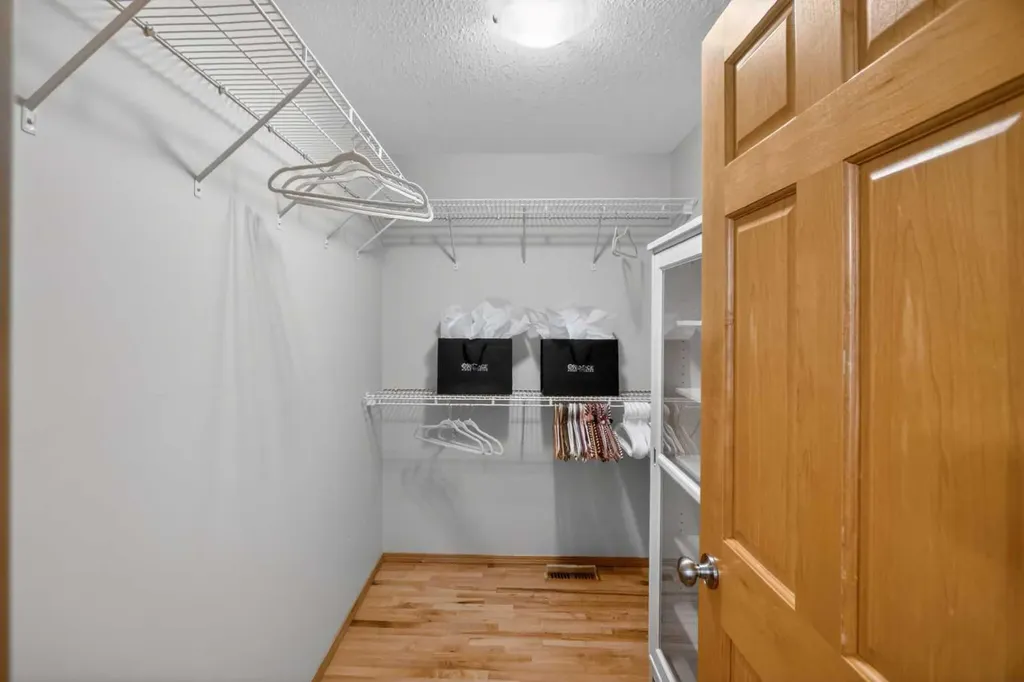 58 Aspen Circle Strathmore AB T1P 1X8