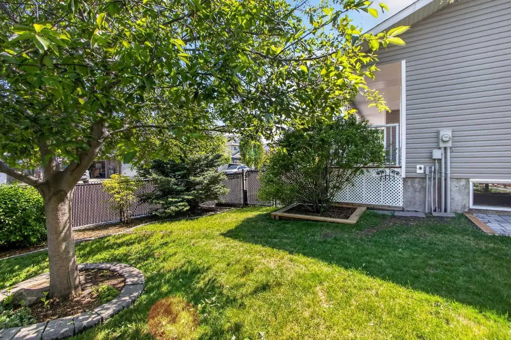 58 Aspen Circle Strathmore AB T1P 1X8