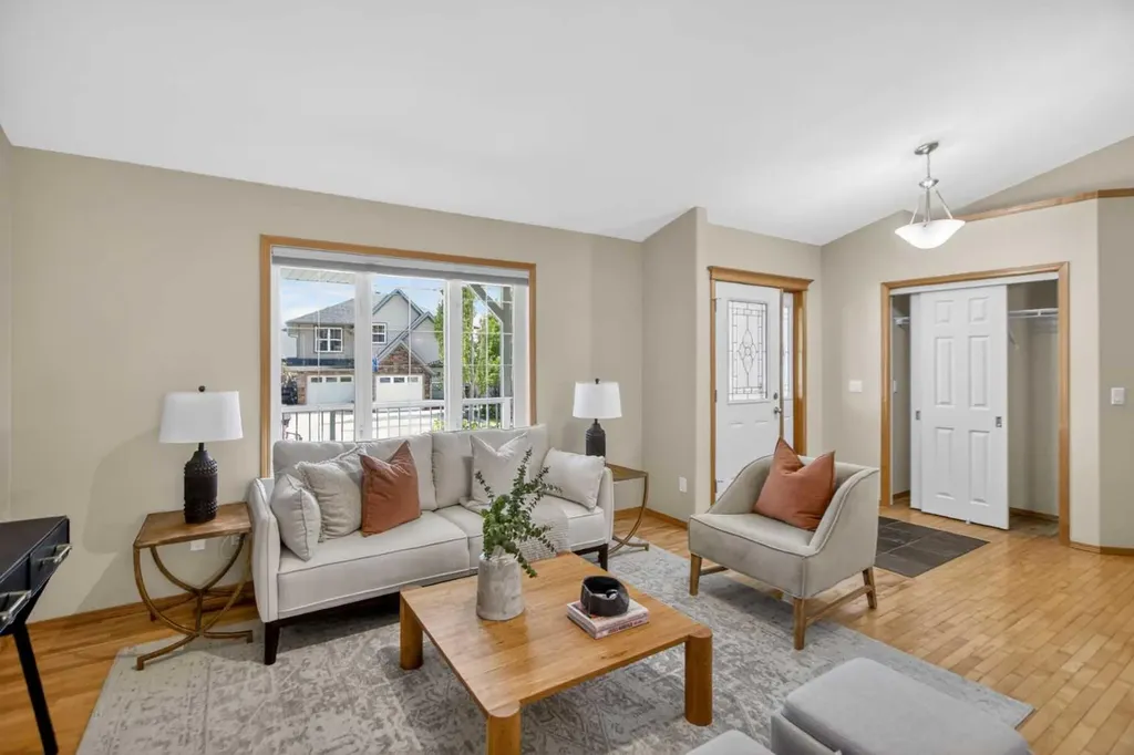 58 Aspen Circle Strathmore AB T1P 1X8