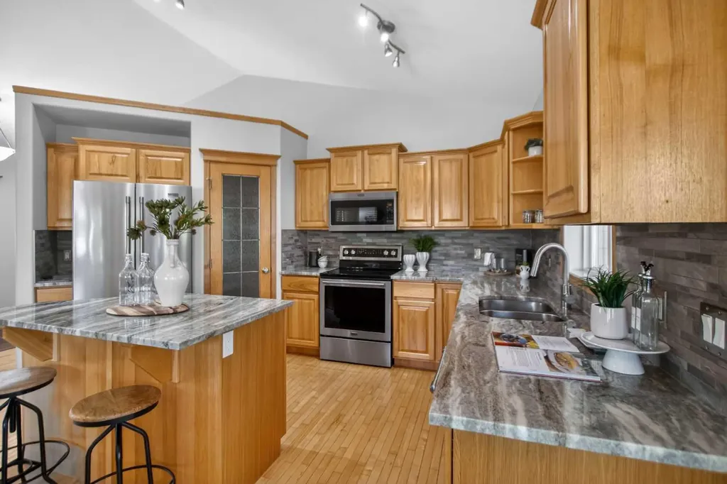 58 Aspen Circle Strathmore AB T1P 1X8