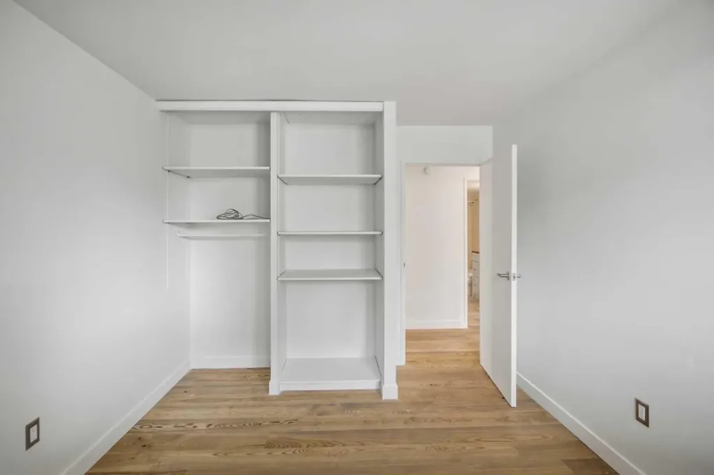133 - 25 Avenue SW Calgary AB T2S 0K8