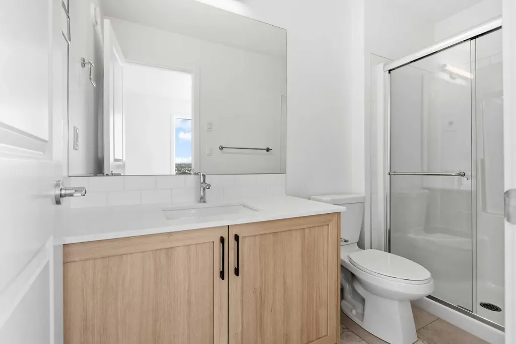 25 Wildwoods Court SW Airdrie AB T4B 5V8