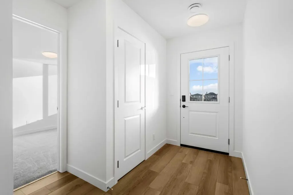 25 Wildwoods Court SW Airdrie AB T4B 5V8