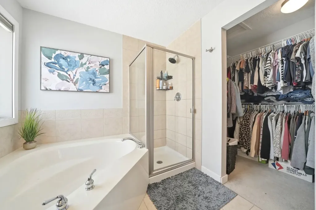 494 Tuscany Ravine Road NW Calgary AB T3L 3B1
