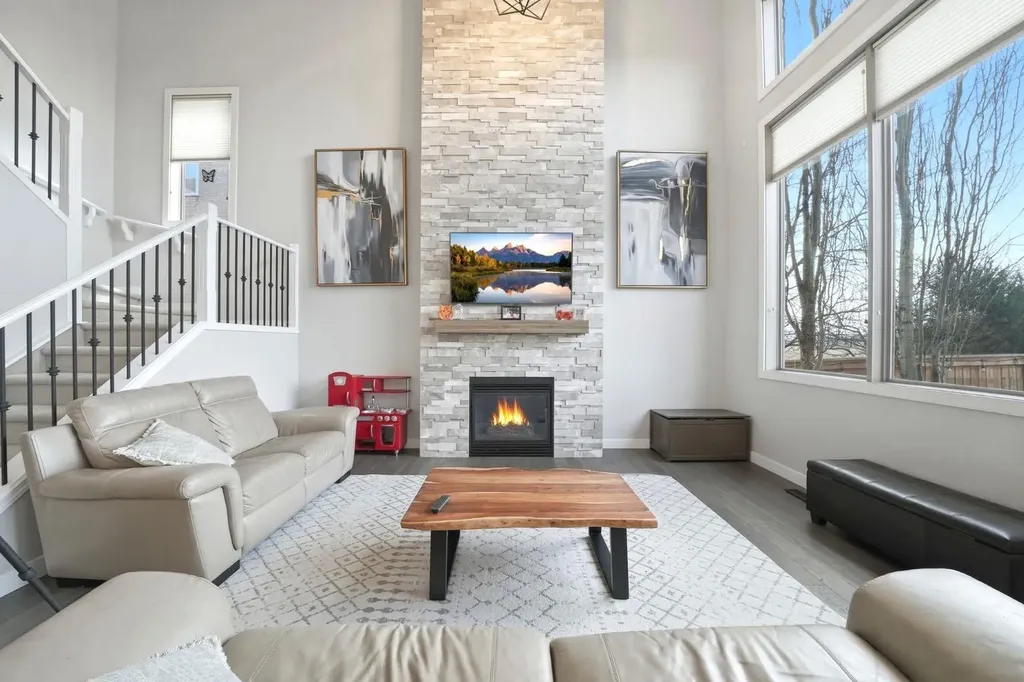 494 Tuscany Ravine Road NW Calgary AB T3L 3B1