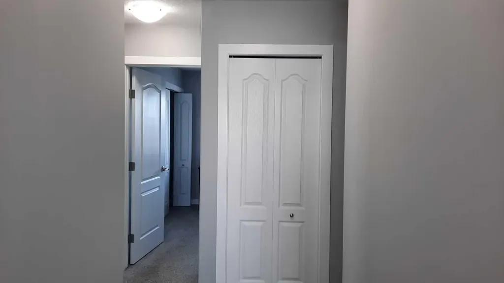 153 10 Avenue Drumheller AB T0J 0Y6