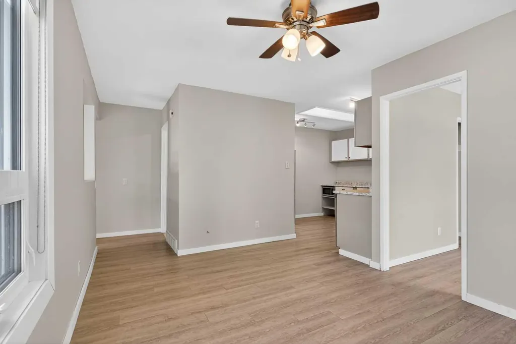8544 48 Avenue NW Calgary AB T3B 2A6