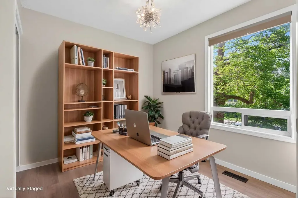 8544 48 Avenue NW Calgary AB T3B 2A6