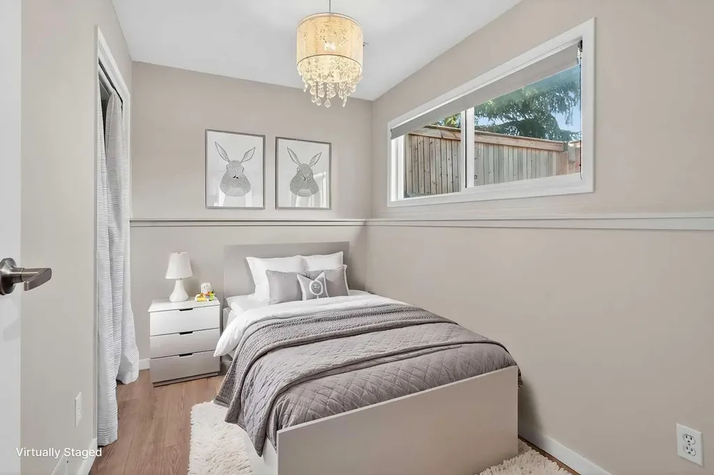 8544 48 Avenue NW Calgary AB T3B 2A6