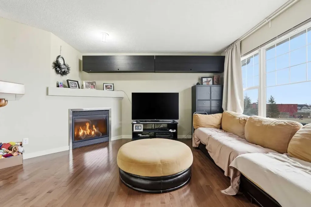 555 Panamount Boulevard Calgary AB T3K 0H2