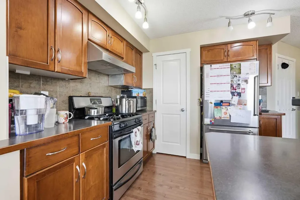 555 Panamount Boulevard Calgary AB T3K 0H2