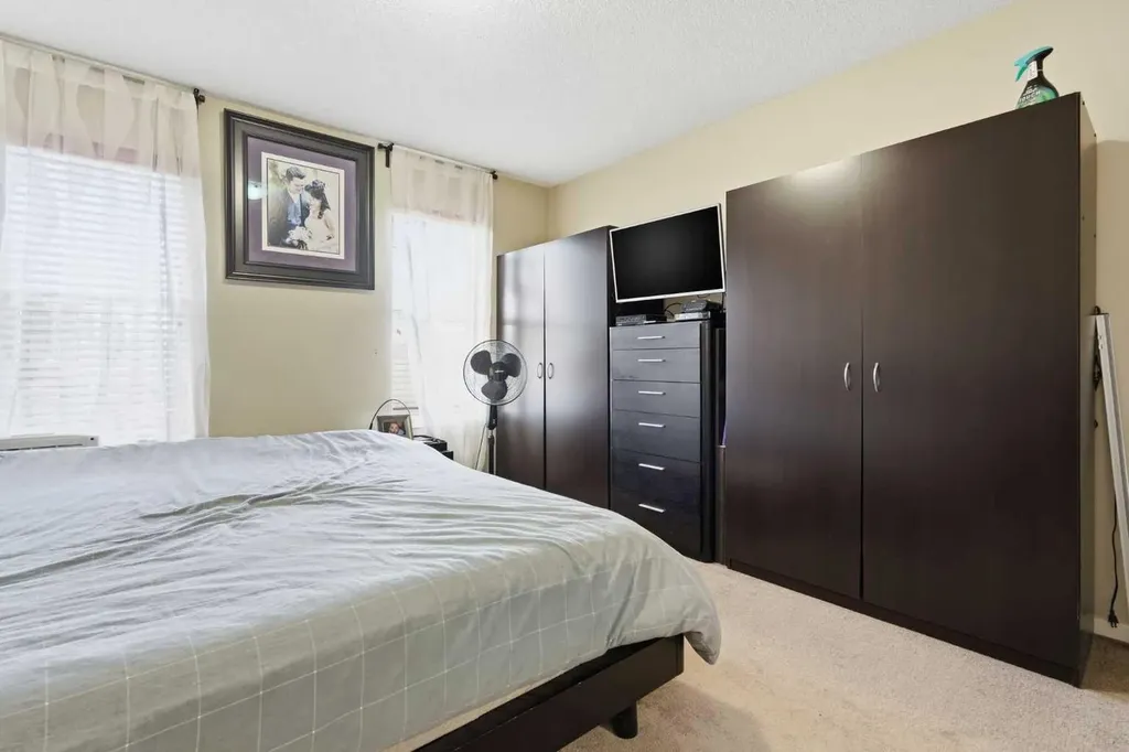 555 Panamount Boulevard Calgary AB T3K 0H2