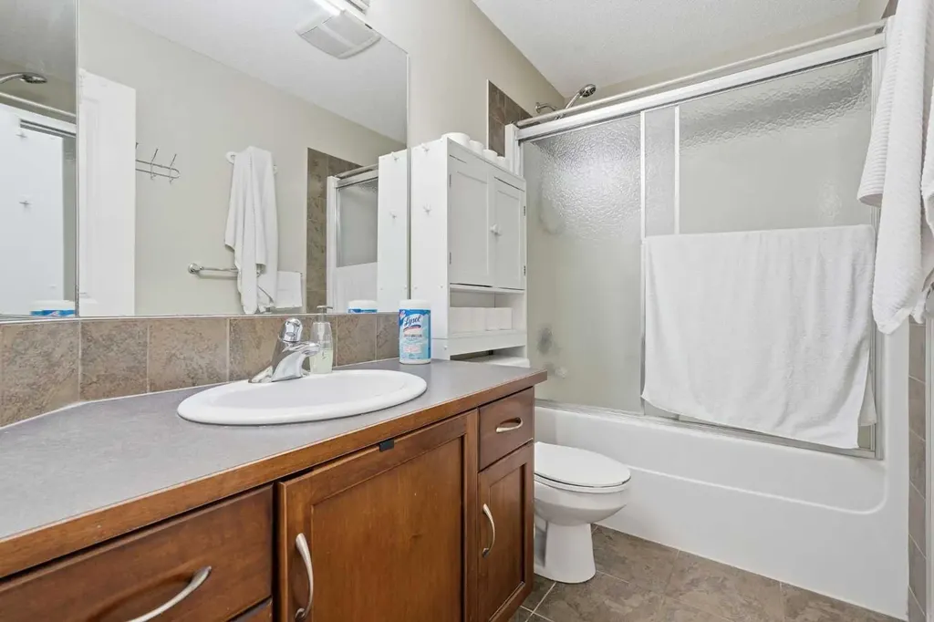 555 Panamount Boulevard Calgary AB T3K 0H2