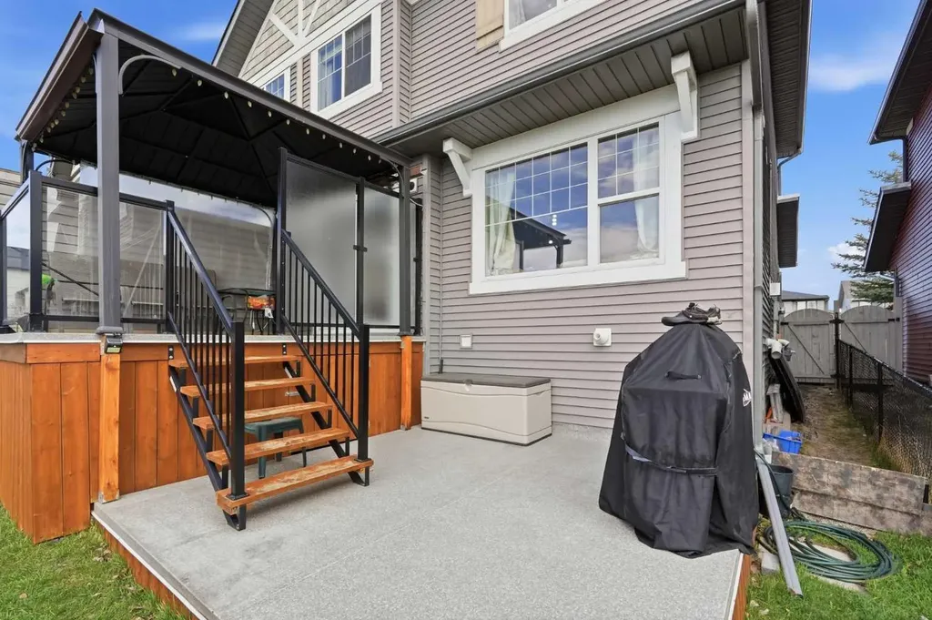 555 Panamount Boulevard Calgary AB T3K 0H2