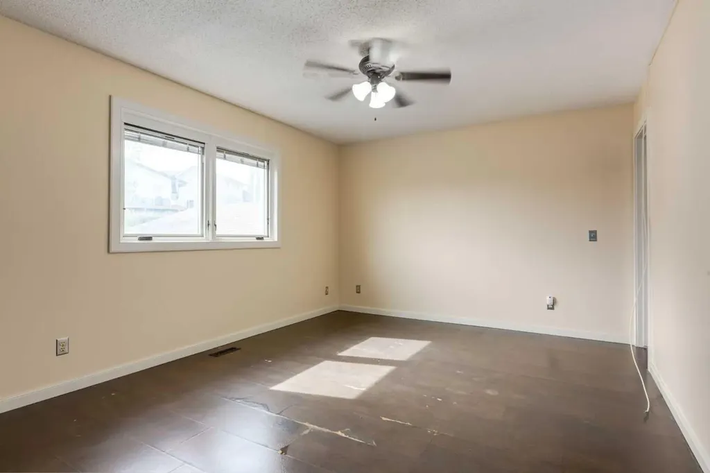 80 Macewan Glen Road NW Calgary AB T3K 2C6