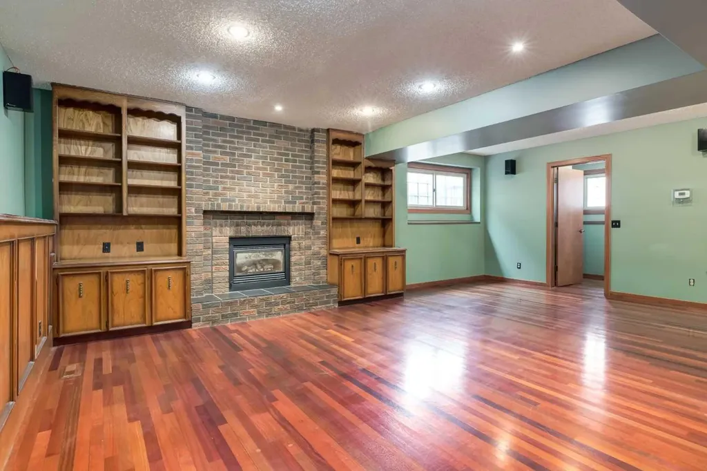 80 Macewan Glen Road NW Calgary AB T3K 2C6