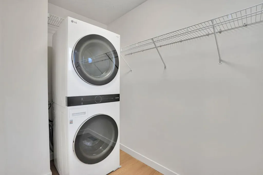 112 Martinglen Close NE Calgary AB T3J 3N1