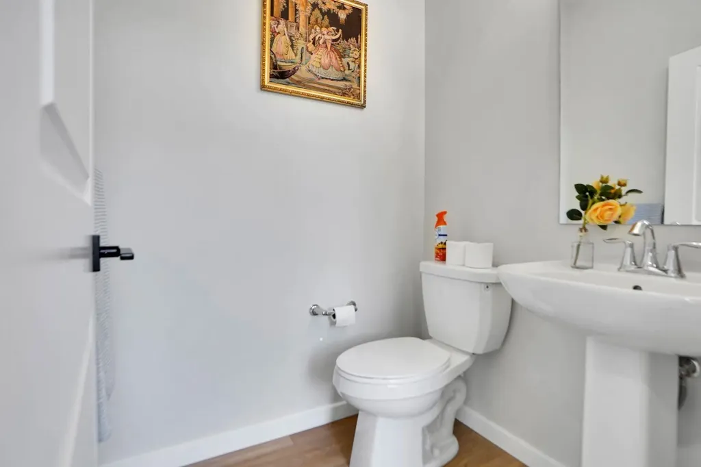 112 Langwell Common SE Airdrie AB T4A 3P4