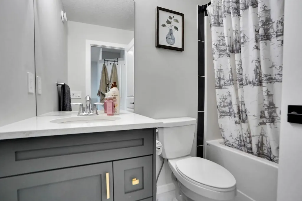 112 Langwell Common SE Airdrie AB T4A 3P4