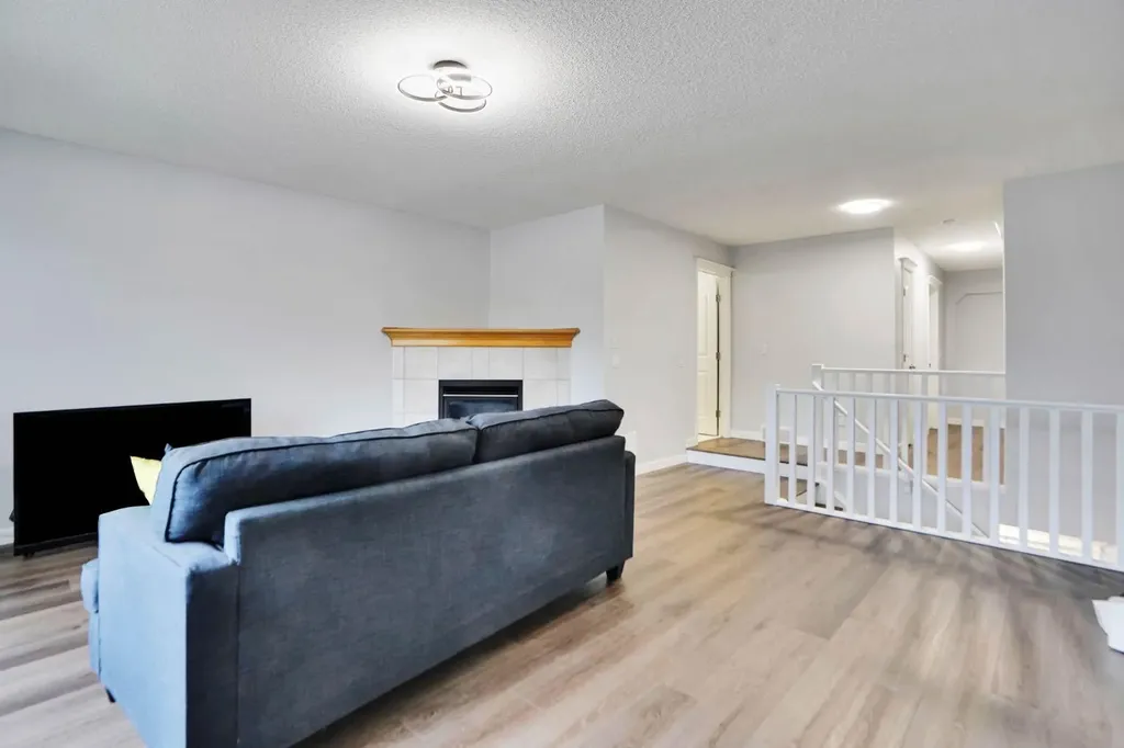41 Millview Park SW Calgary AB T2Y 3Y3