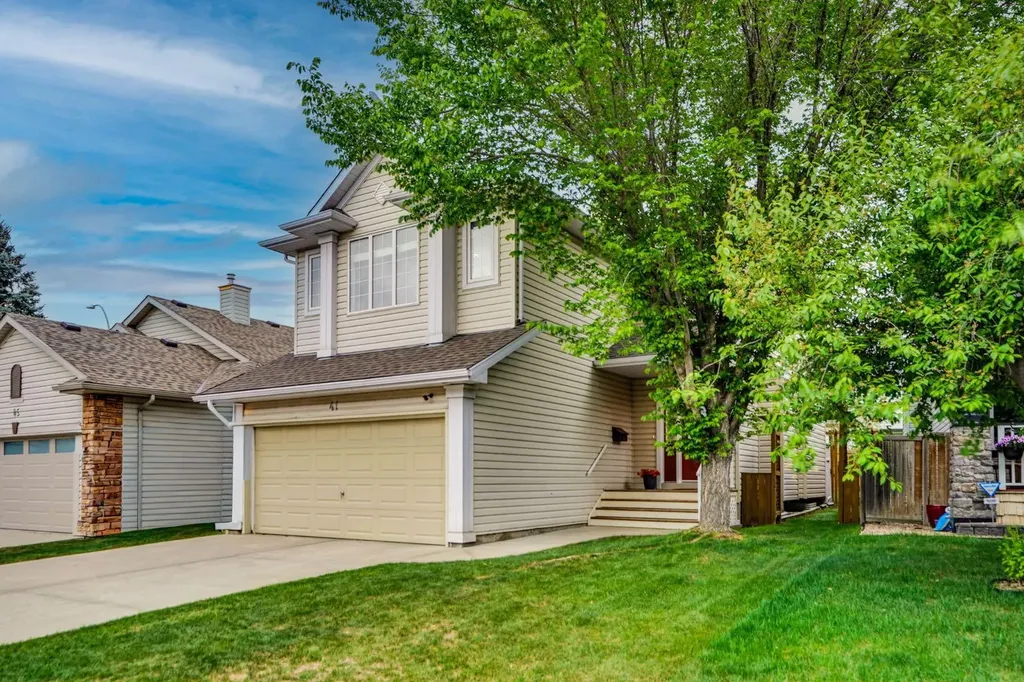 41 Millview Park SW Calgary AB T2Y 3Y3