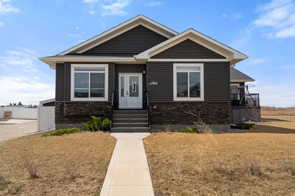 2304 62 Street Camrose AB T4V5J8