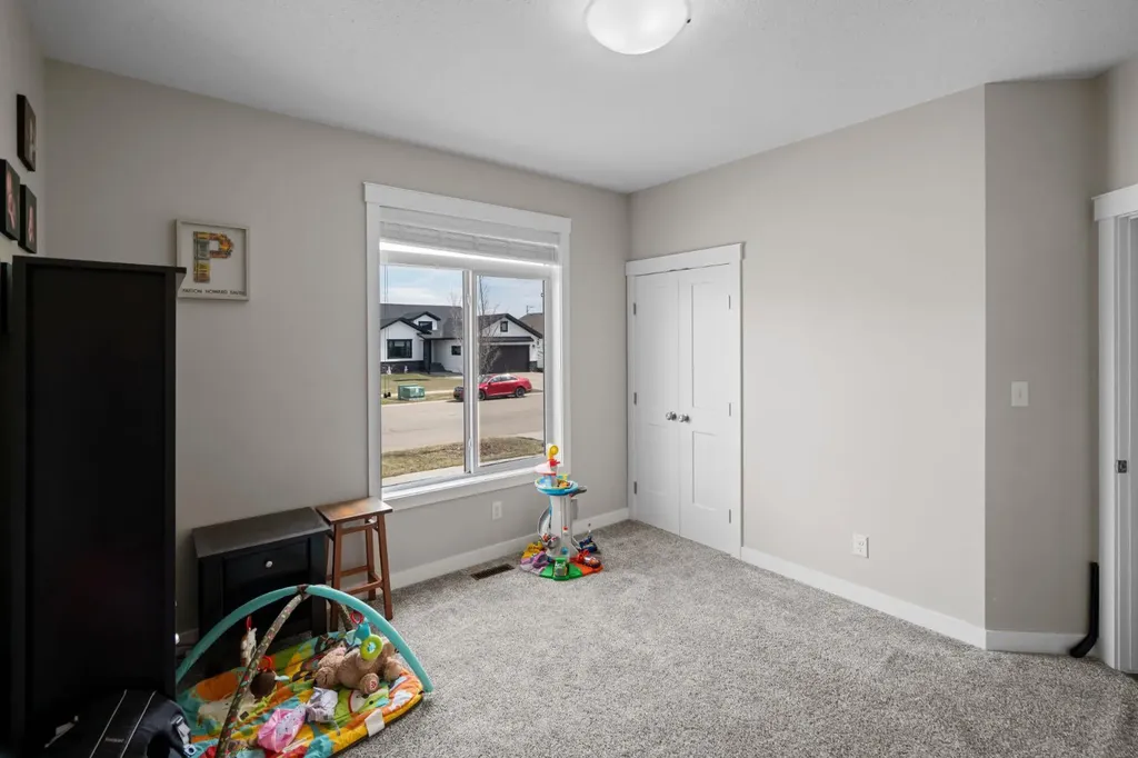 2304 62 Street Camrose AB T4V5J8