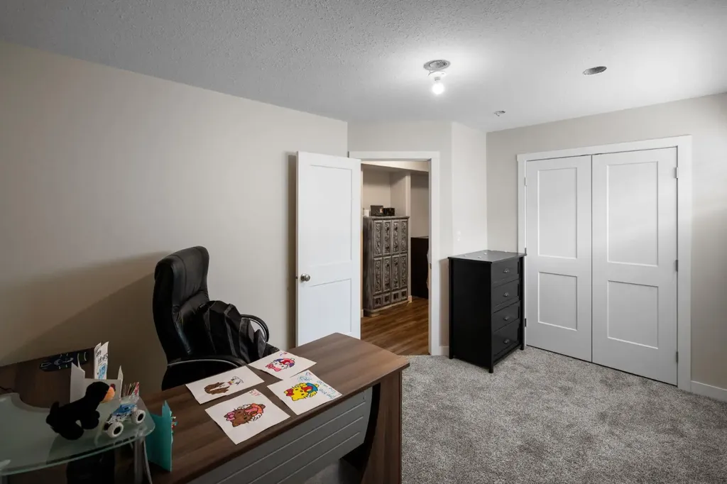 2304 62 Street Camrose AB T4V5J8