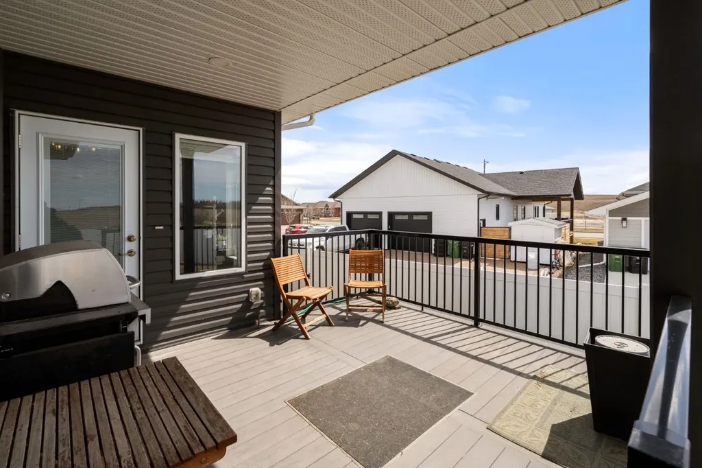 2304 62 Street Camrose AB T4V5J8