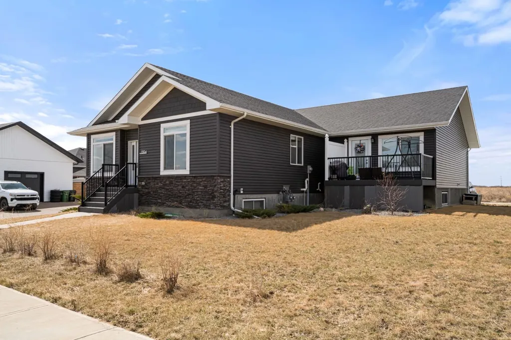2304 62 Street Camrose AB T4V5J8