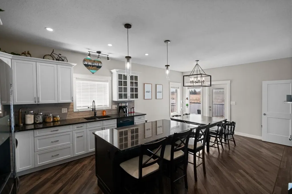 2304 62 Street Camrose AB T4V5J8