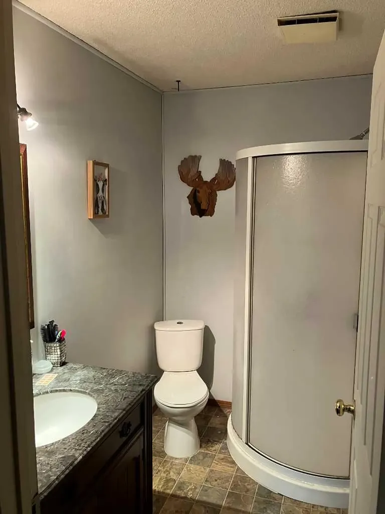 519 5 Avenue Fox Creek AB T0H 1P0