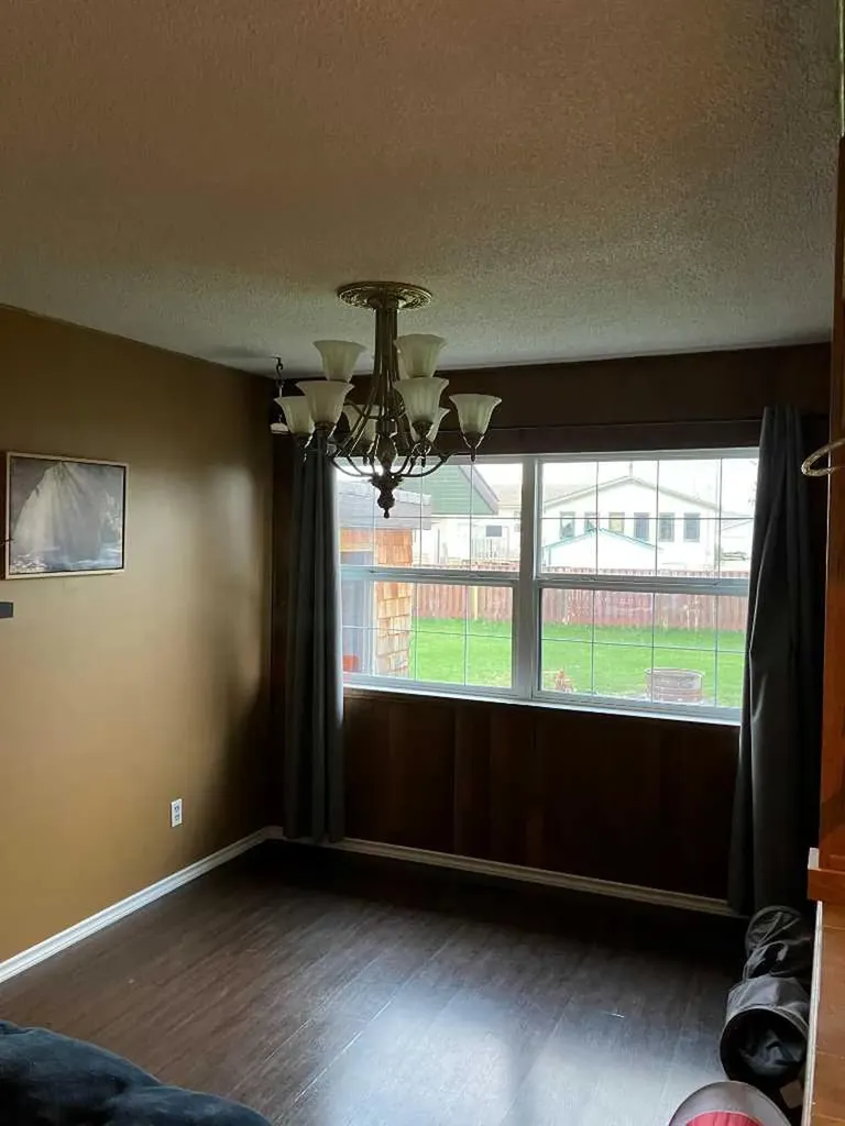 519 5 Avenue Fox Creek AB T0H 1P0