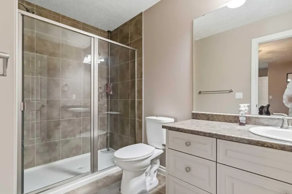 445 Beacon Hill Drive Fort Mcmurray AB T9H 2R7