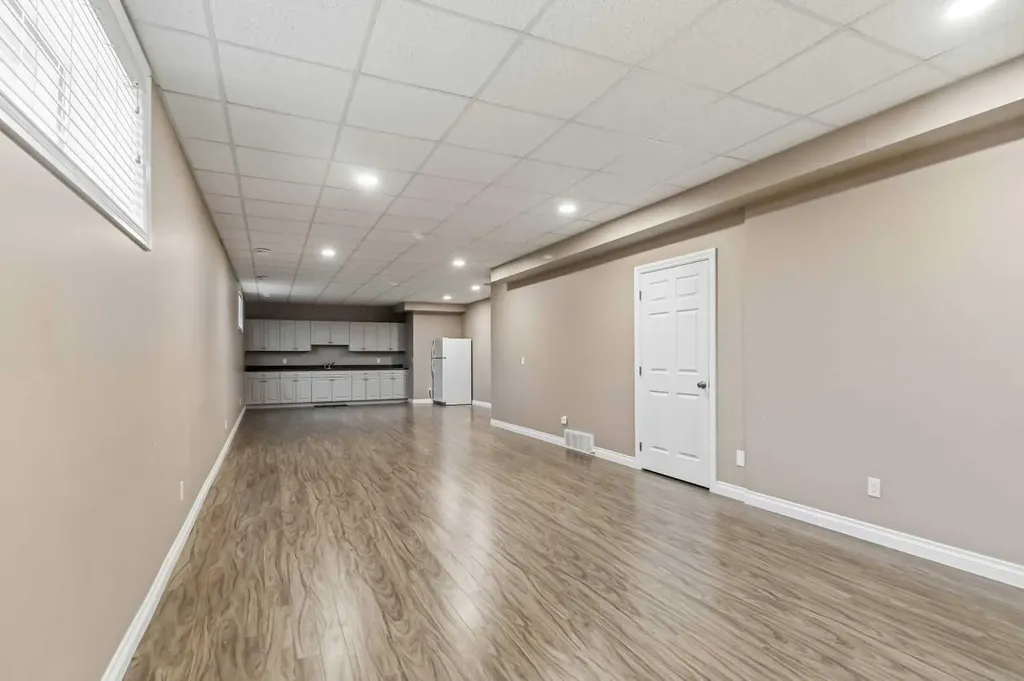 445 Beacon Hill Drive Fort Mcmurray AB T9H 2R7
