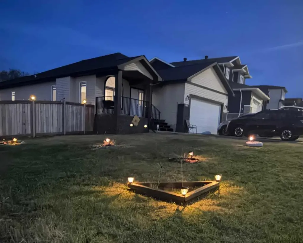 445 Beacon Hill Drive Fort Mcmurray AB T9H 2R7