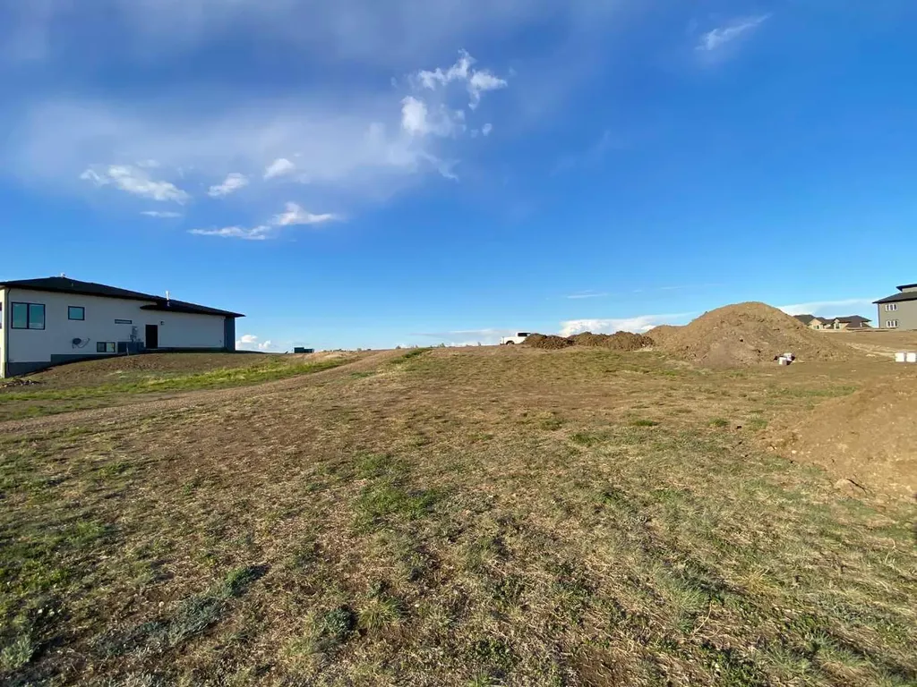 4 Kingfisher Estates Drive Lake Newell Resort AB T1R0Y5