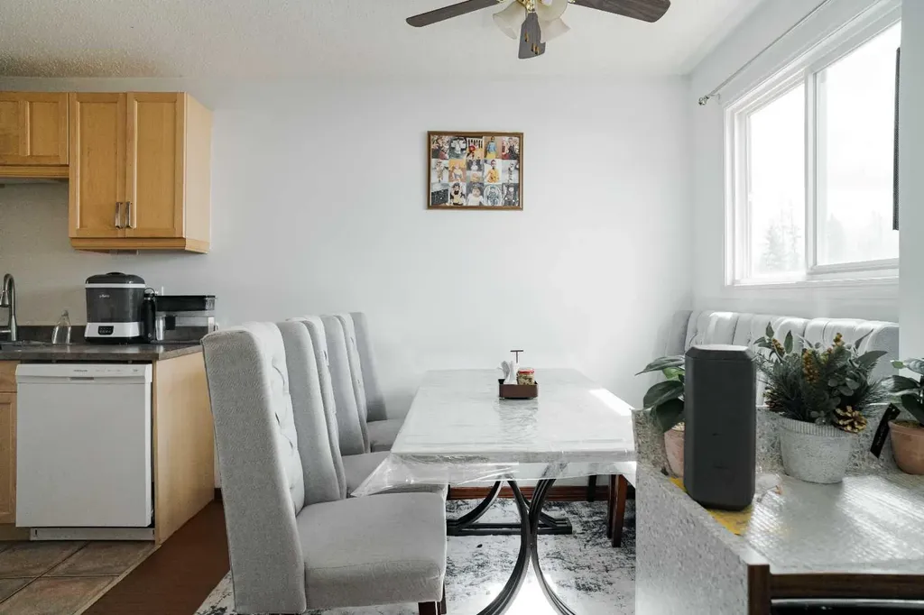 117 Ross Street Fort Mcmurray AB T9K 1B3