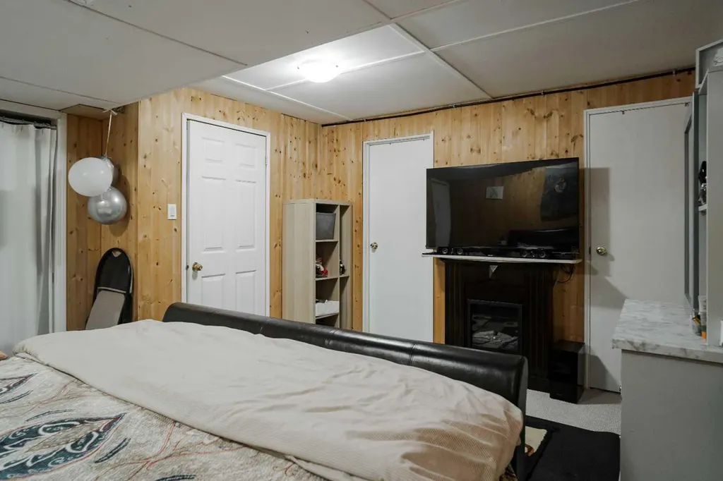 117 Ross Street Fort Mcmurray AB T9K 1B3