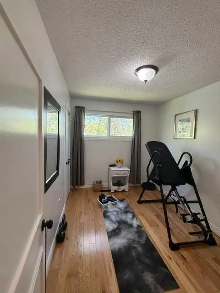430 3 Avenue E Drumheller AB T0J 0Y4