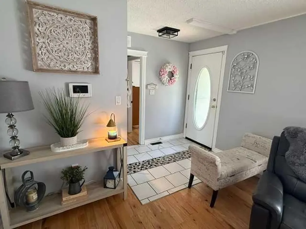 430 3 Avenue E Drumheller AB T0J 0Y4