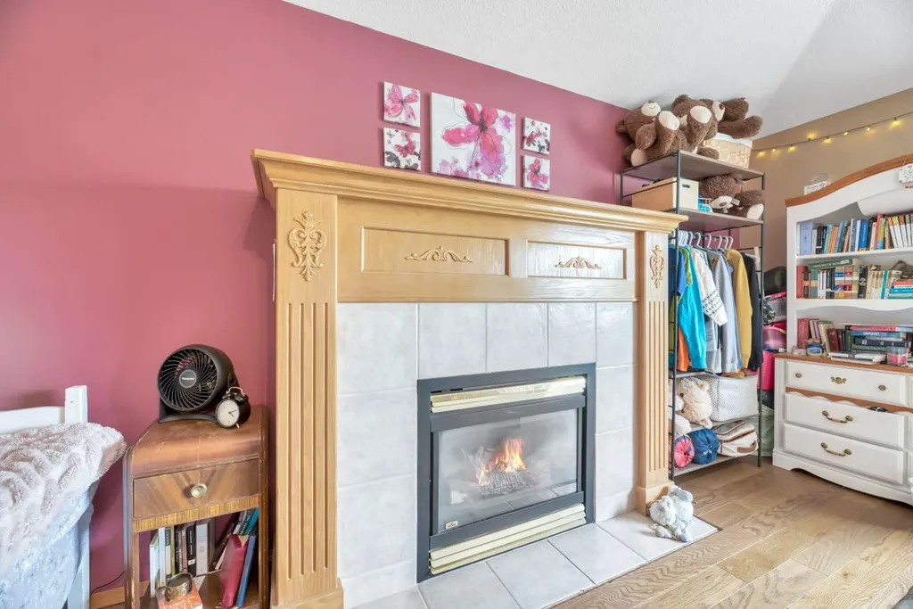 77 Cimarron Drive Okotoks AB T1S 1S6