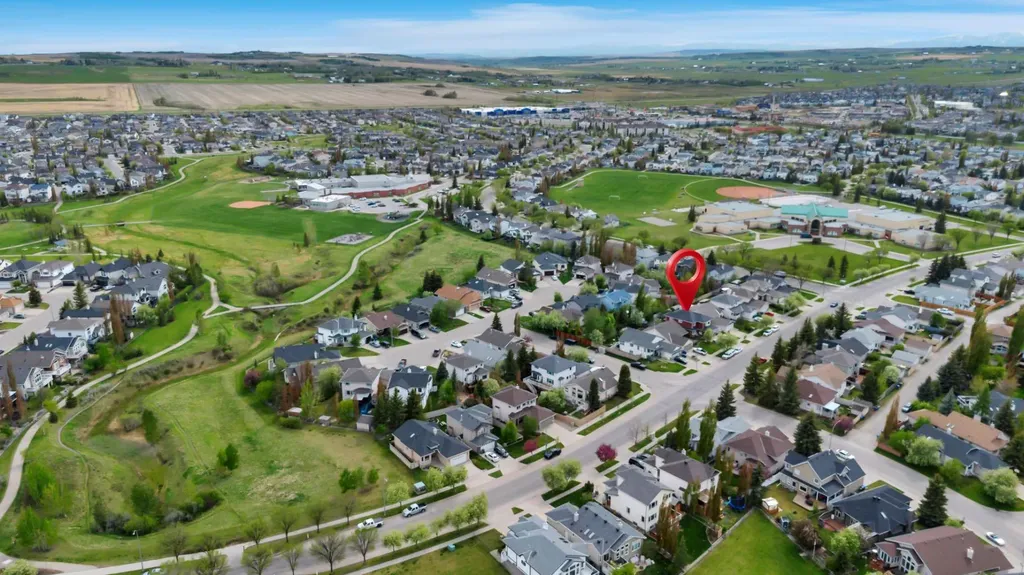 77 Cimarron Drive Okotoks AB T1S 1S6