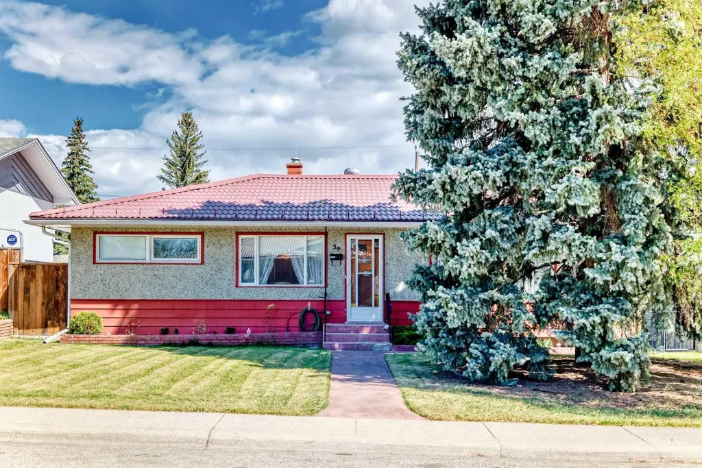54 Fullerton Road SE Calgary AB T2H 1E5