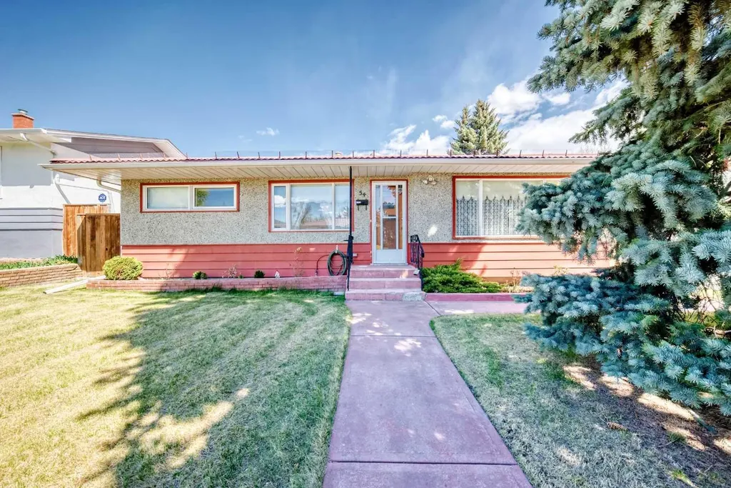 54 Fullerton Road SE Calgary AB T2H 1E5