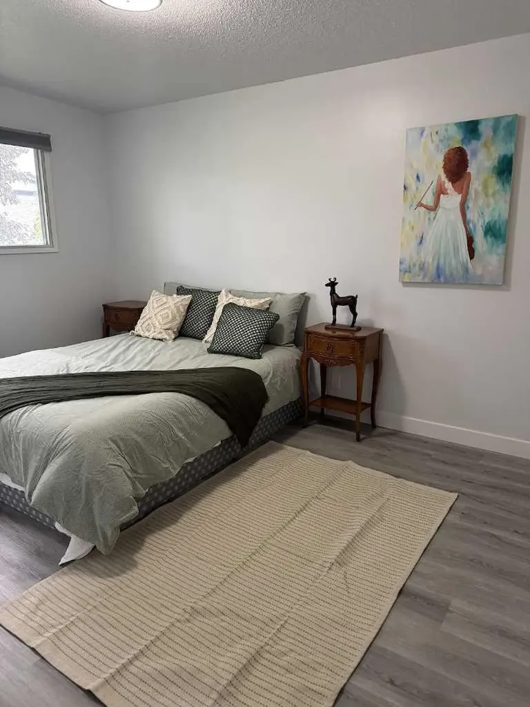 5407 Dalrymple Crescent NW Calgary AB T3A 1R2