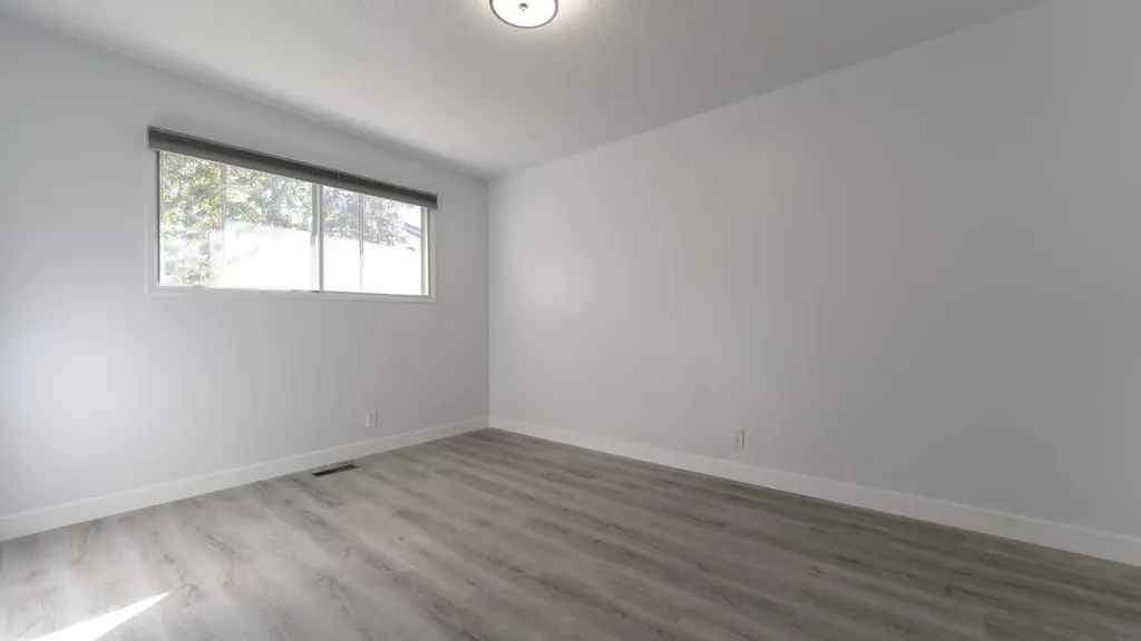 5407 Dalrymple Crescent NW Calgary AB T3A 1R2