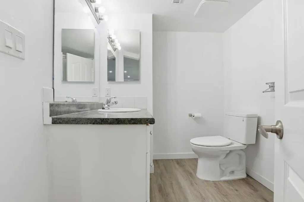 5407 Dalrymple Crescent NW Calgary AB T3A 1R2