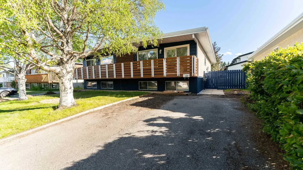 5407 Dalrymple Crescent NW Calgary AB T3A 1R2